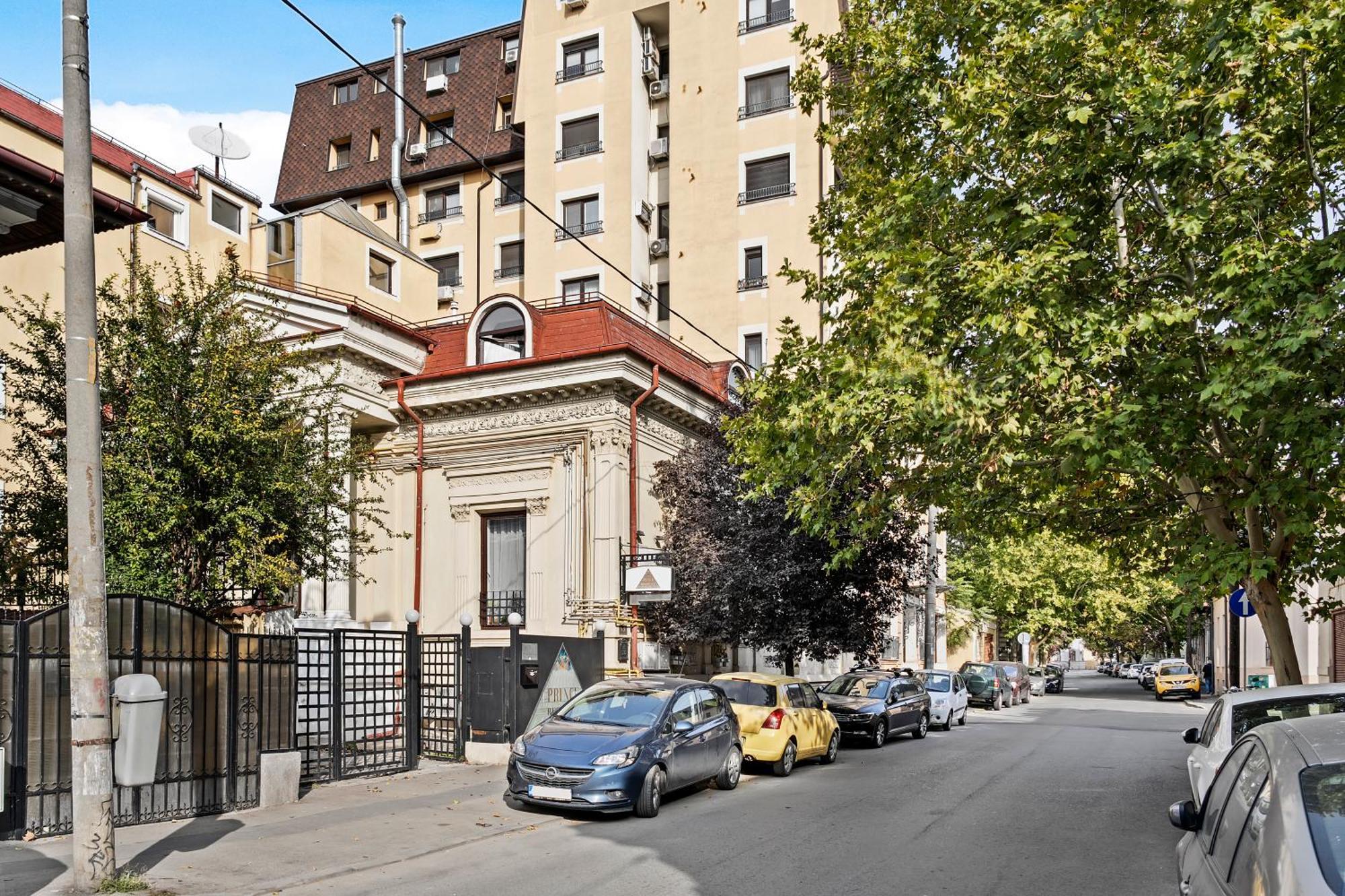 Ultra Central Apartments - Unirii & Old Town Bucharest Exterior photo